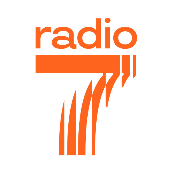 Радио7 на 7 холмах слушать. Радио 102.5. Радио 7 на семи холмах. Радио на 7 холмах лого.